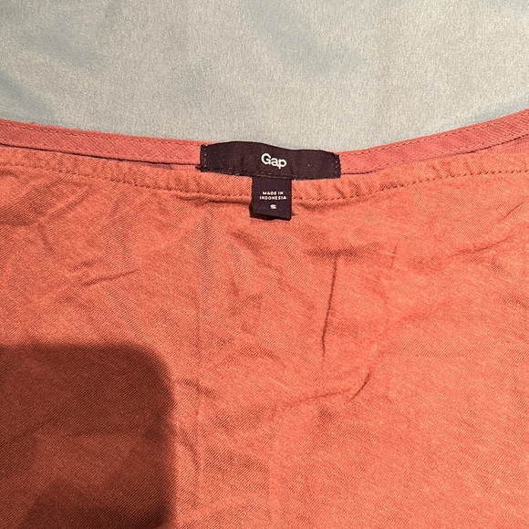 Tank - Picture 2 of 2